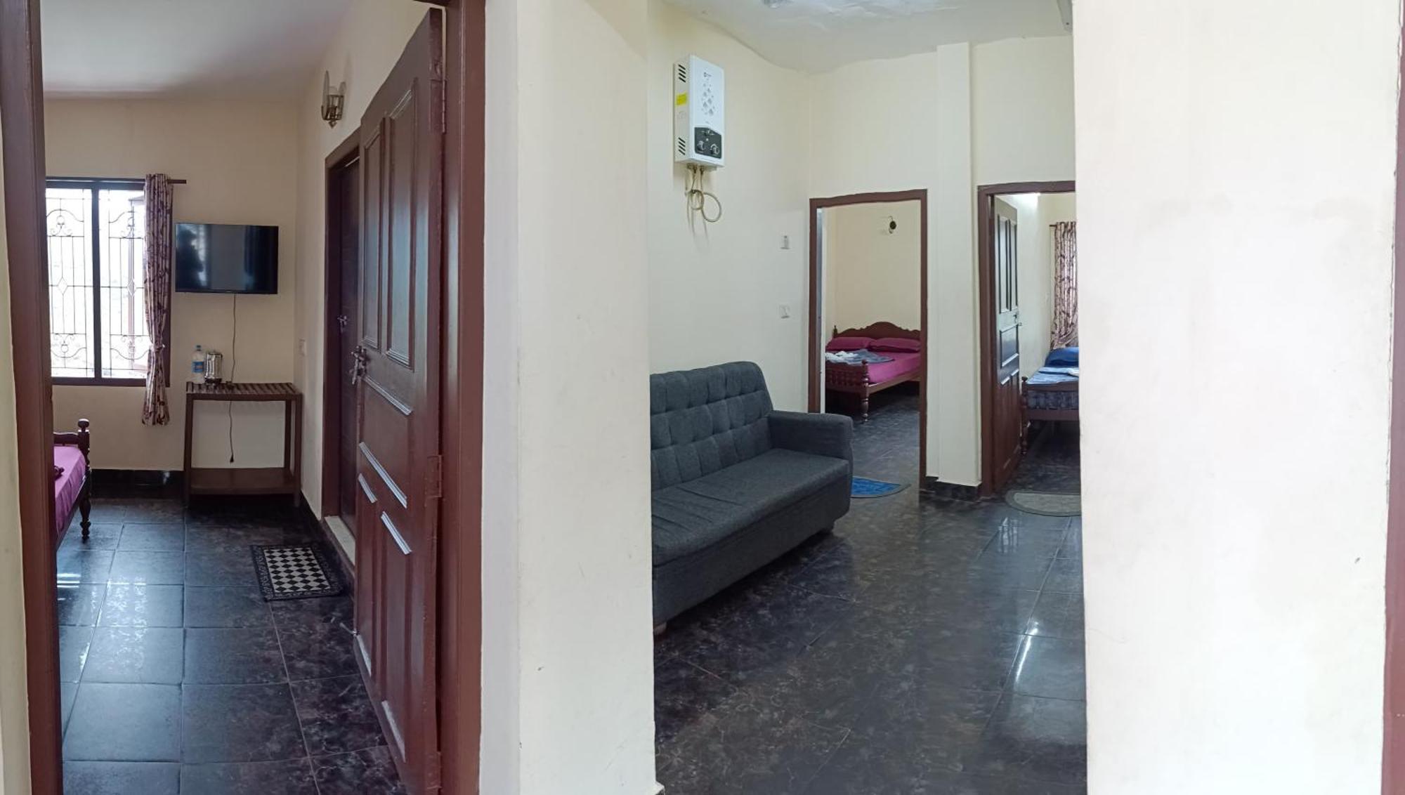 Swarna Tourist Home Munnar Exterior photo